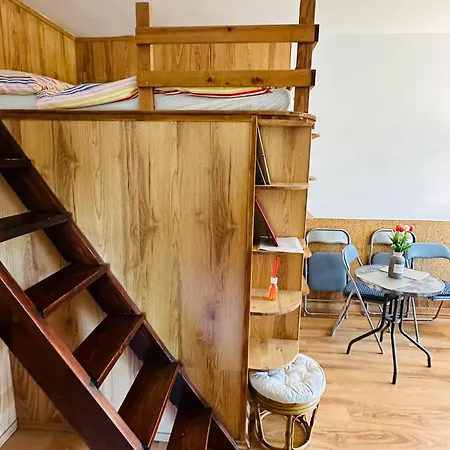 Aranyparti Apartman שיופוק