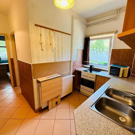 Aranyparti Apartman דירה שיופוק